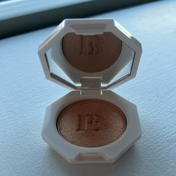 Fenty Beauty Killawatt Highlighter Hustla Baby - Picture 6 of 8
